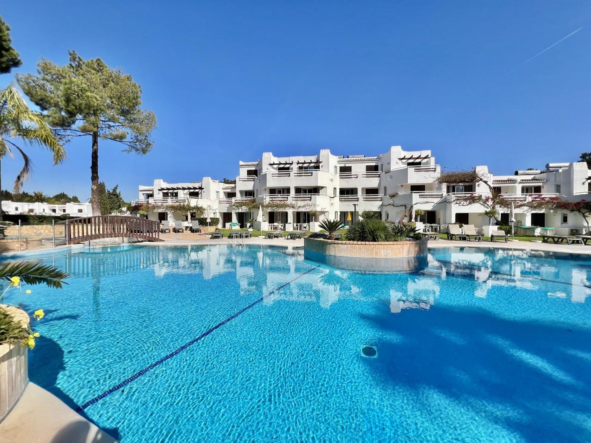 Albufeira Balaia Golf Vilage 2 With Pool By Homing Extérieur photo